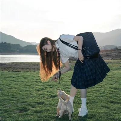 纳菲的父亲